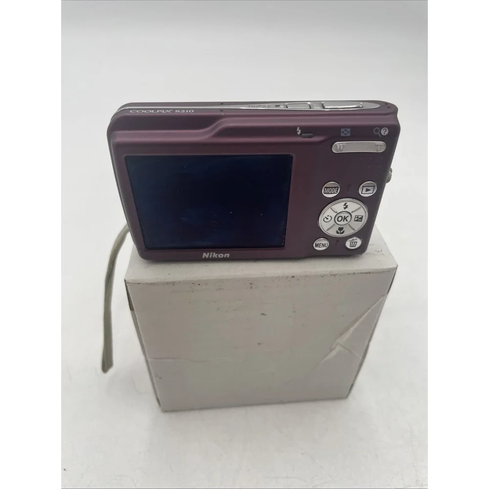 Nikon coolpix s210
